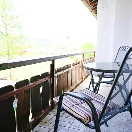 Faltenbach In Apartment *